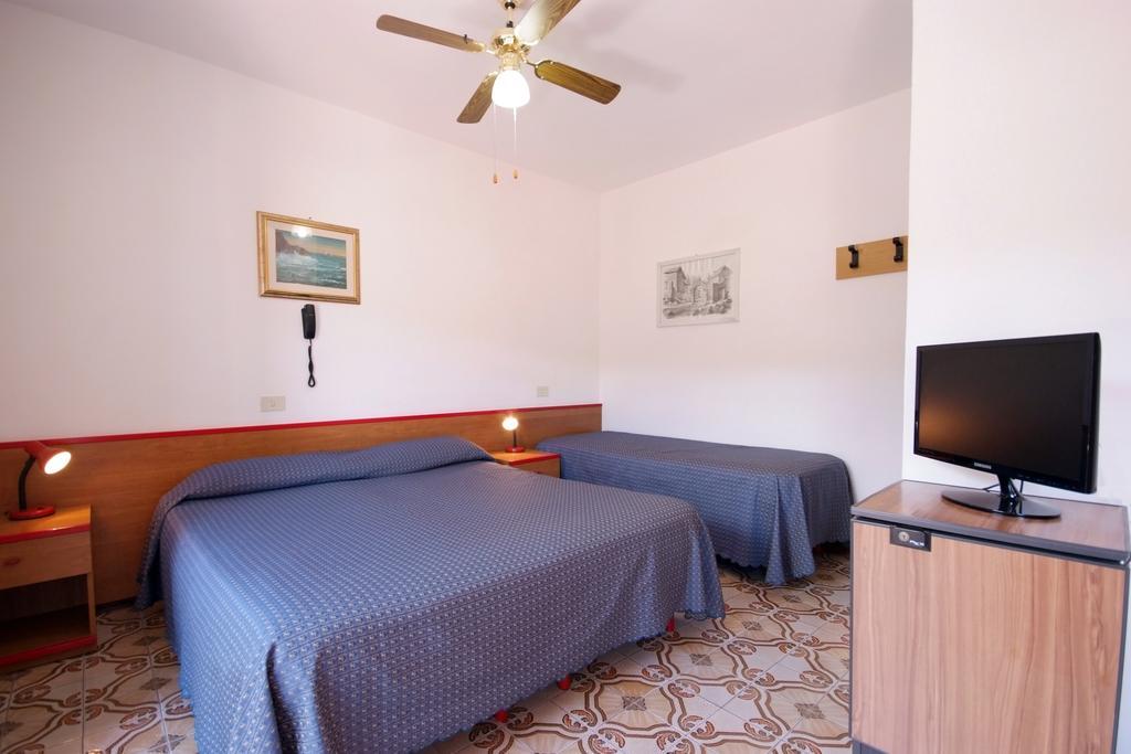 Hotel Anselmi Marciana Marina  Zewnętrze zdjęcie